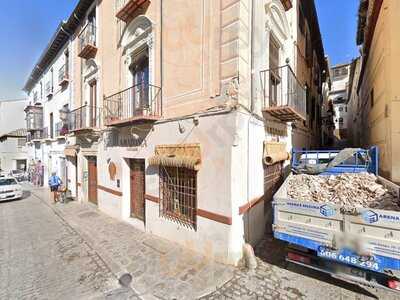 La Bella & La Bestia Origins