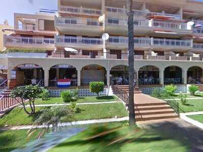 Scampi's Fish And Chips