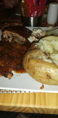 New Friends Bar And Restaurant