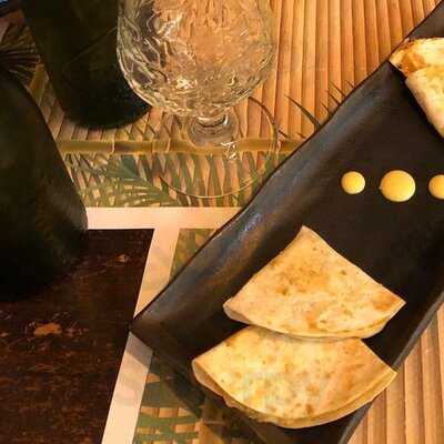 Pura Vida Burgers Drinks