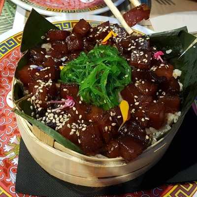 Pura Vida Burgers Drinks