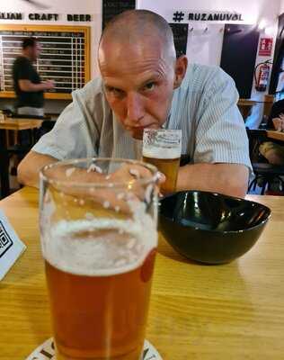 Ruzanuvol Craft Beer & Food