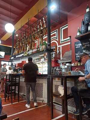 Patio San Eloy - Las Columnas