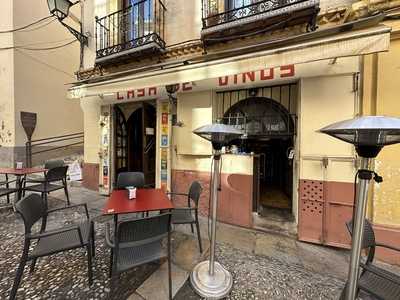 Casa De Vinos La Brujidera