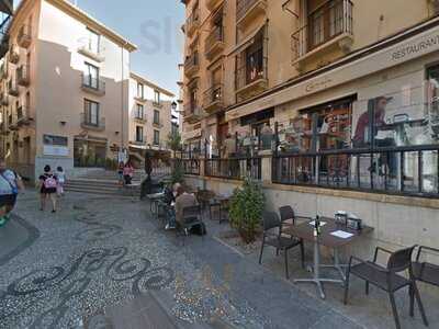 Casa De Vinos La Brujidera