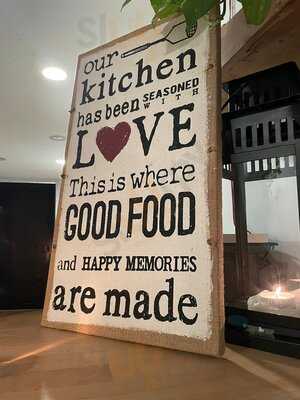 Gigi's Piccolo Ristorante