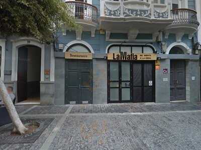 La Mafia Se Sienta A La Mesa