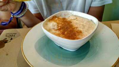 Casa De Comidas Momos