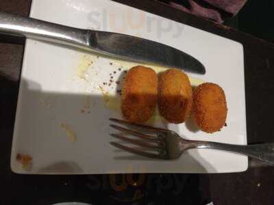 Puerta Osario  Restrobar