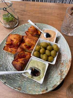 Il Tano Santa Catalina Restaurante Y Pizzeria