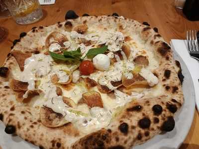 Il Tano Santa Catalina Restaurante Y Pizzeria