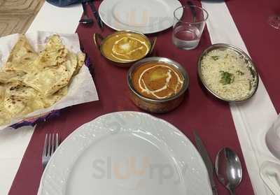 The Indian Curry House