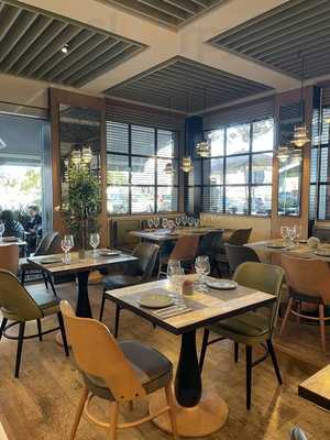 Bar Restaurante Aduana