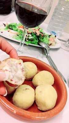 Pulpería Vermutería Florines