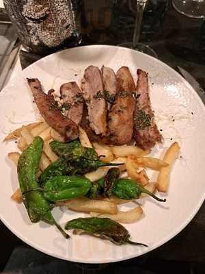 El Galliner De L'antiquari