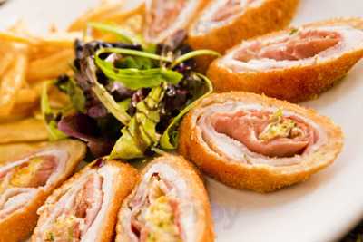 La Autentica Carmela