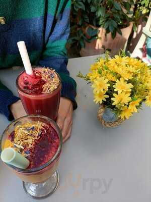 Colibri Brunch & Bistro