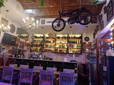 Colibri Brunch & Bistro