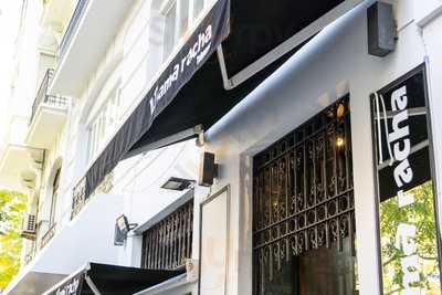 Mama Racha Taberna