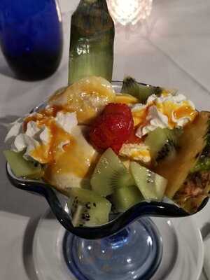 Ling's International Restaurant