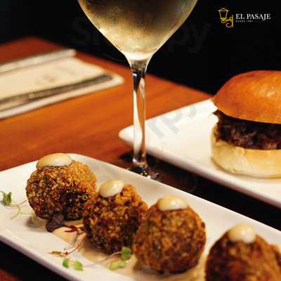 El Pasaje Tapas