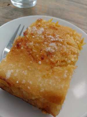 D'etí Coffee And Cake