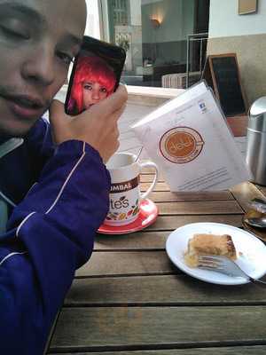 D'etí Coffee And Cake