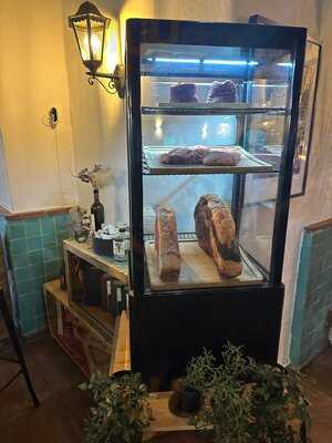 Cascada Cocina & Bar