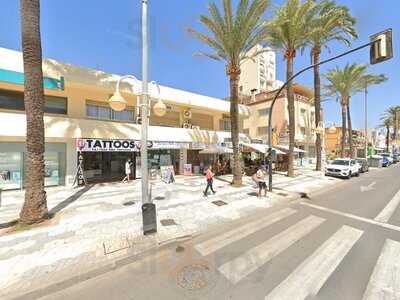 New Angels Cocktail Bar