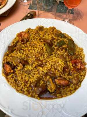 La Fusta Restaurant Bar