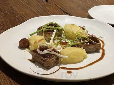 Ferran Cerro Restaurant