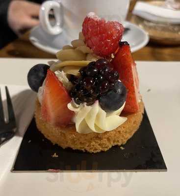 Sucre Coffee & Bakery