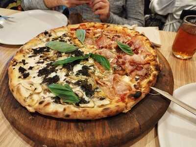 Pizzería La Gustosa