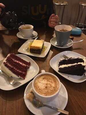 Kikarea Coffee & Bakery