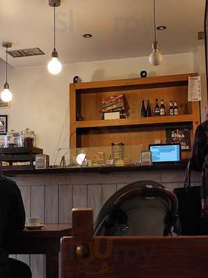 Kikarea Coffee & Bakery