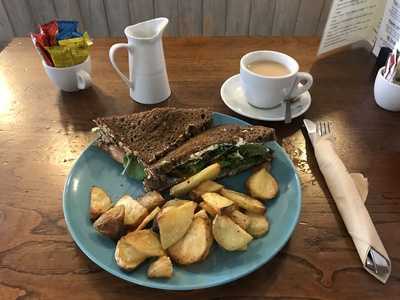 Kikarea Coffee & Bakery