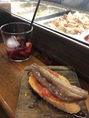 Tasquita La Estrecha