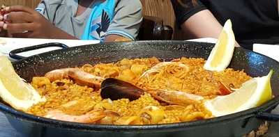 Mythos Vlc Tapas & Más