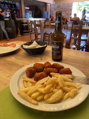 La Cantina De La Casa Del Hierro