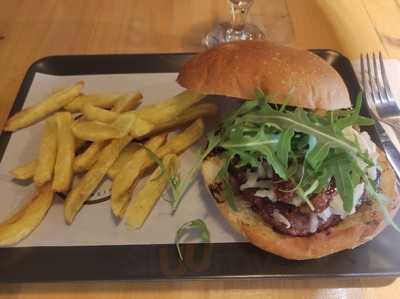 Angus Burguer & Grill