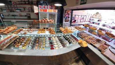 Pastelería Pan Caliente