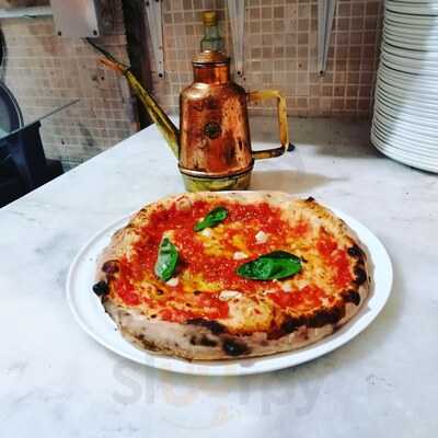 Pizzeria Da Gennaro