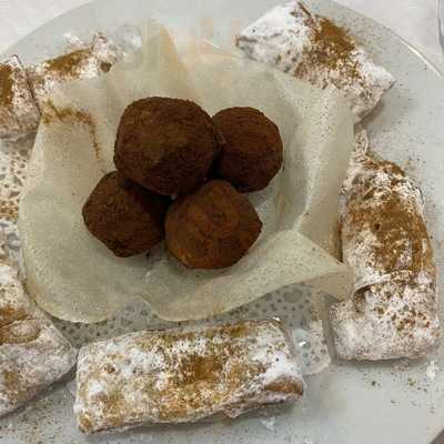 Taberna Al Pie De La Torre