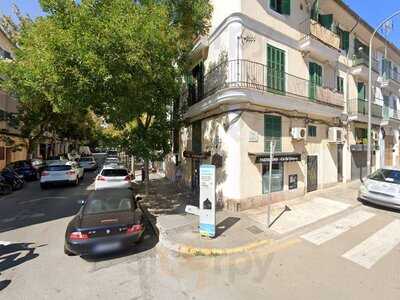 Simply Delicious Por Ronen