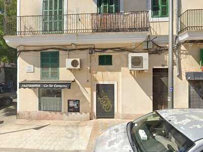 Simply Delicious Por Ronen