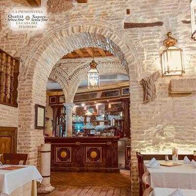 La Casa Del Tesorero