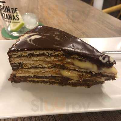 Gran Terraza Lolita Pluma