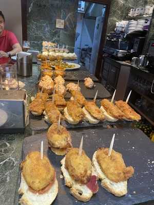 Cafeteria Abando Y Barra