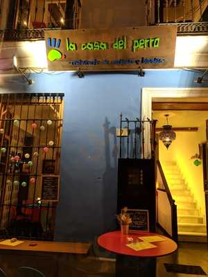 La Casa Del Perro