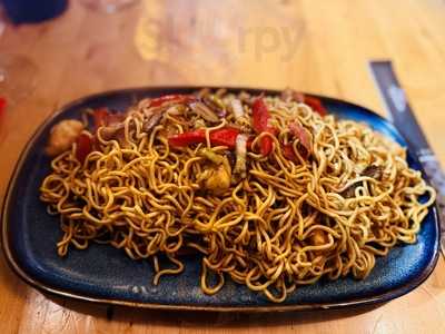 Mantura Tapes Asiàtiques I Vins